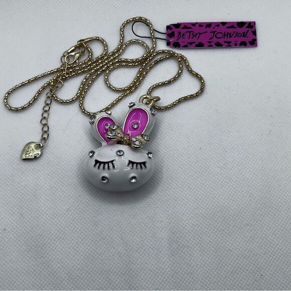 NECKLACE! Betsey Johnson Rhinestone & White Bunny Pendant BNWT - Picture 5 of 7